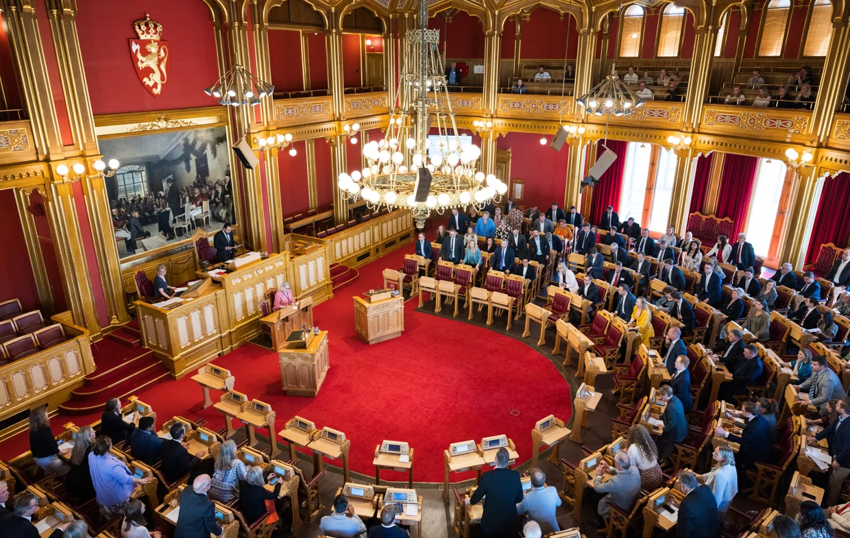Bilde av stortinget klarer ikke å laste inn.